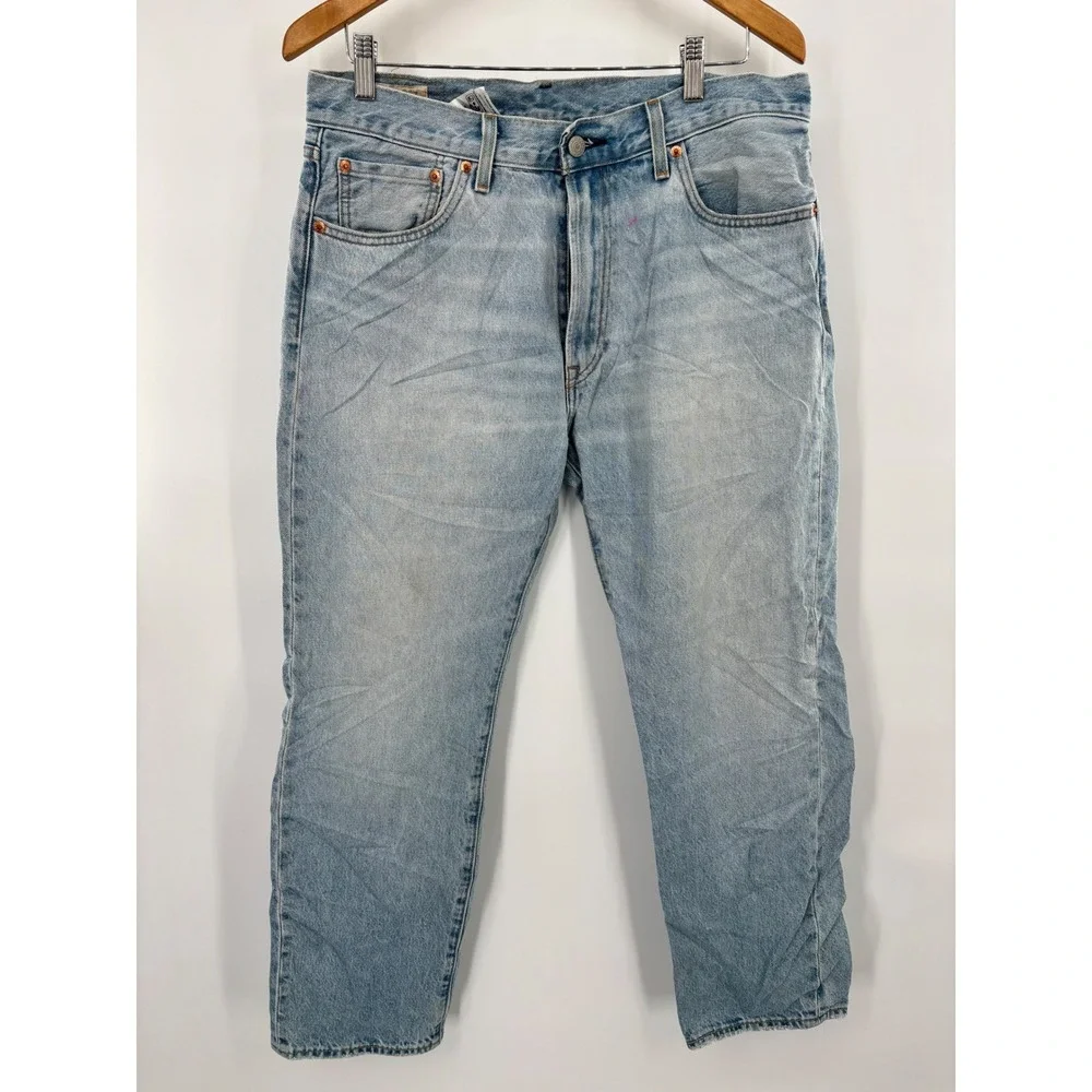 Levis Premium 551 Authentic Jeans Mens 33x30 Light Distress Faded  Blue Denim